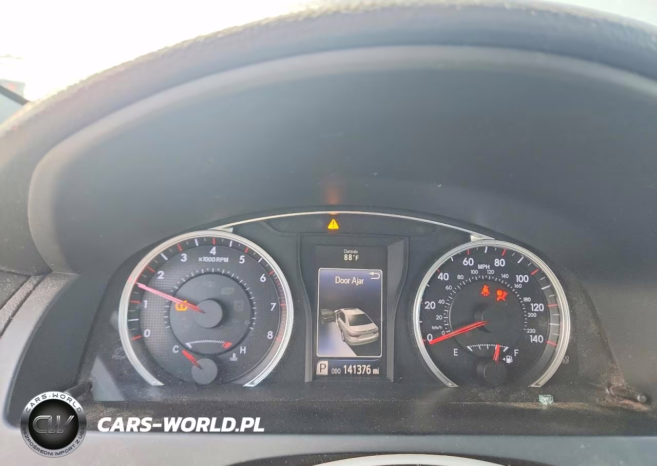 2016 Toyota Camry Se VIN:4T1BF1FK4GU237868 - 9