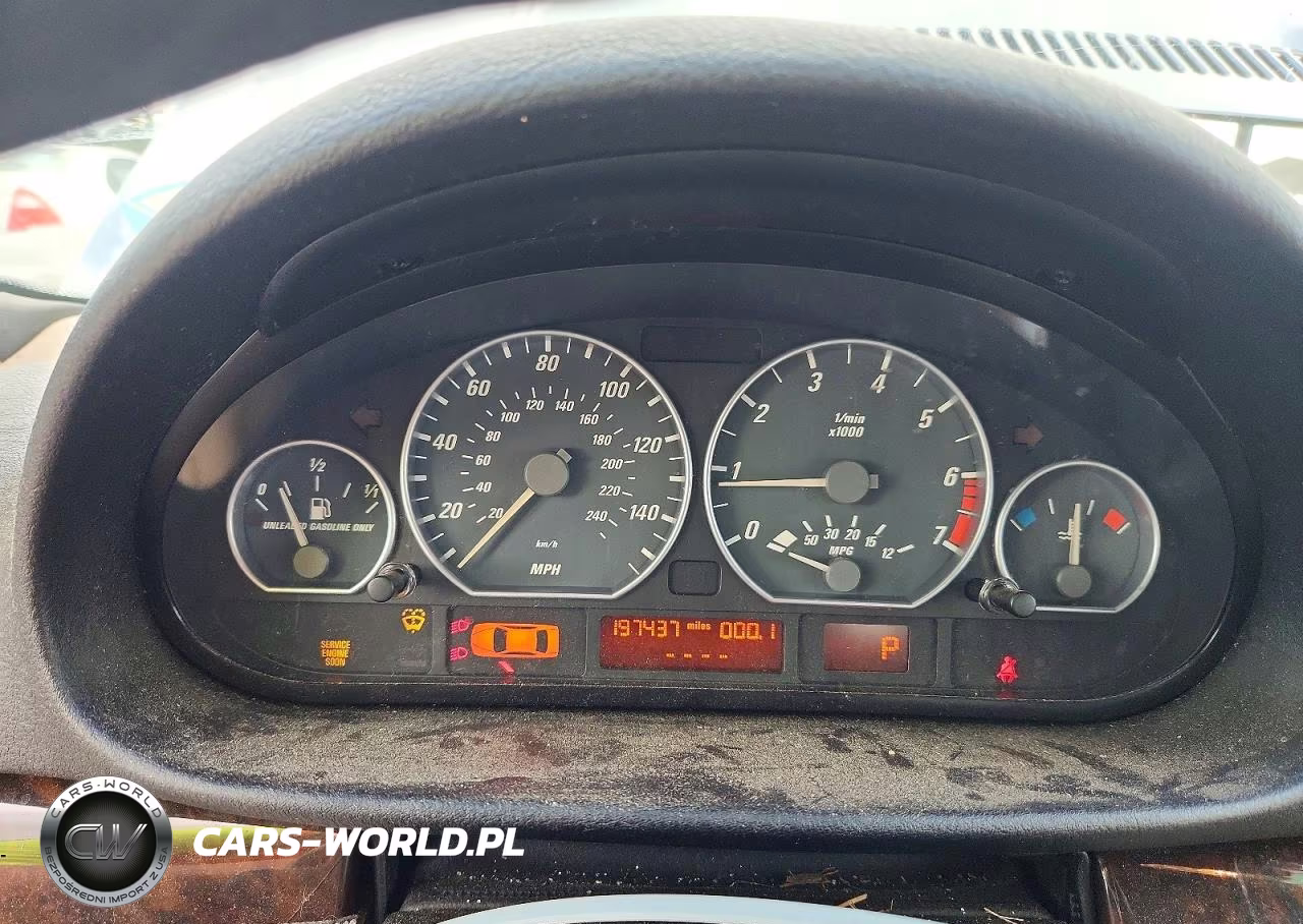 2002 BMW 330 Ci VIN:WBABS53472JU91448 - 10