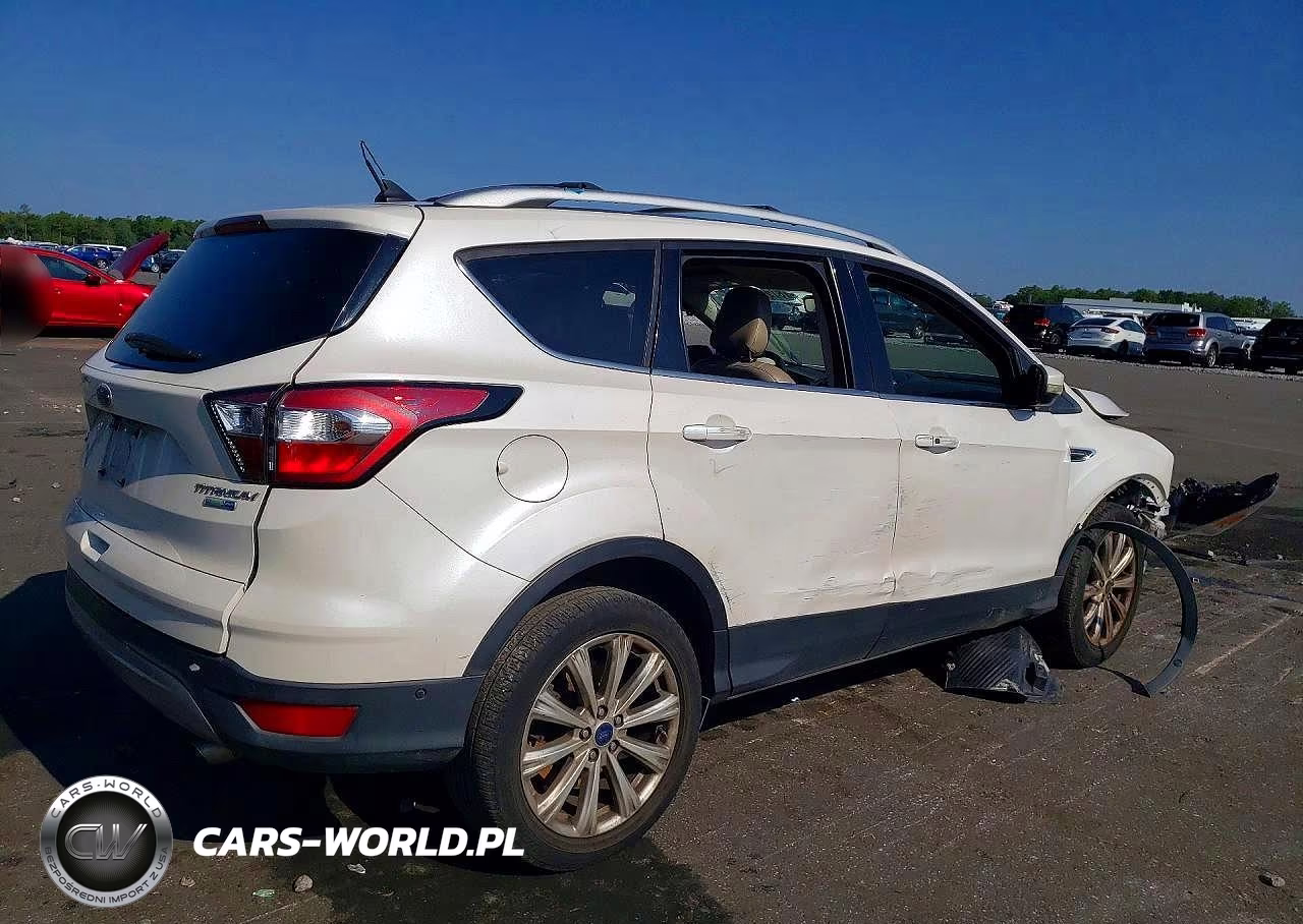 2018 Ford Escape Titanium VIN:1FMCU9J96JUC55129 - 3