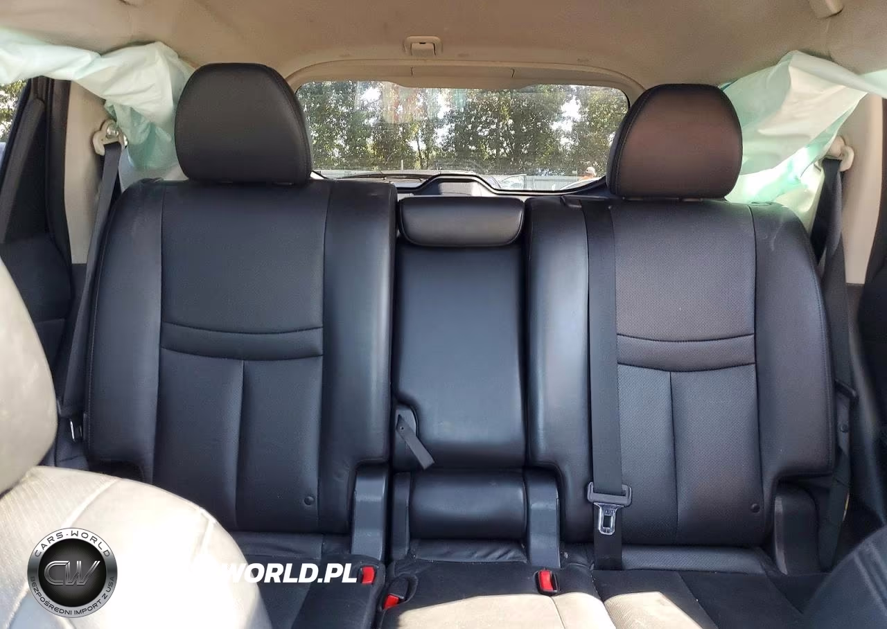2015 Nissan Rogue Sl VIN:5N1AT2MV9FC779723 - 10