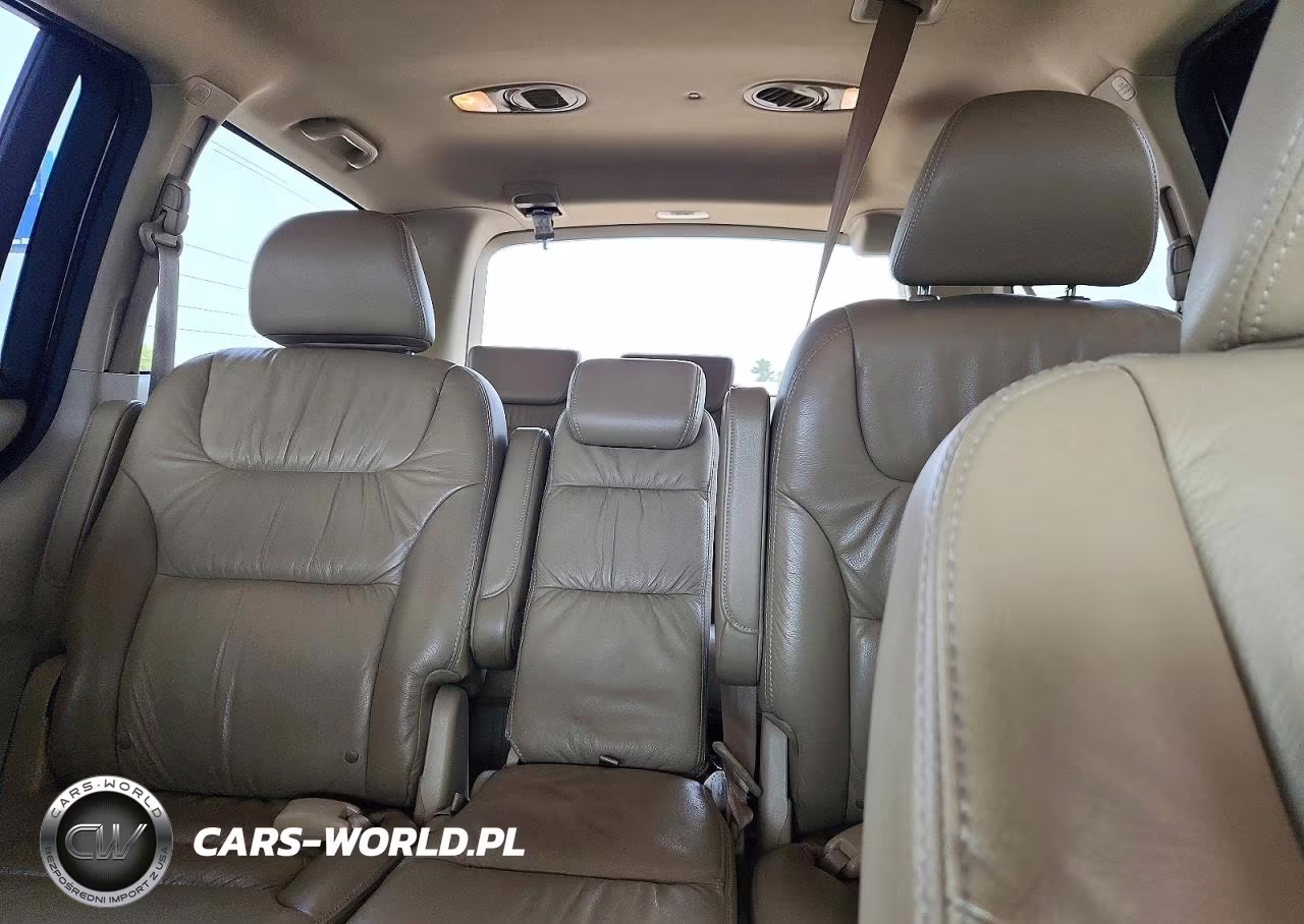2008 Honda Odyssey Touring VIN:5FNRL38938B088199 - 10