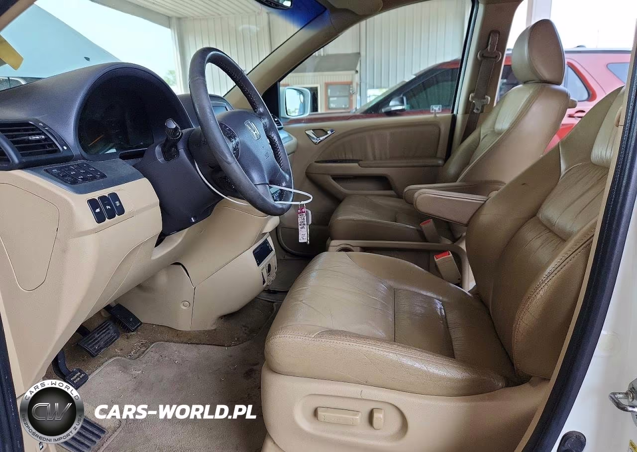 2008 Honda Odyssey Touring VIN:5FNRL38938B088199 - 7