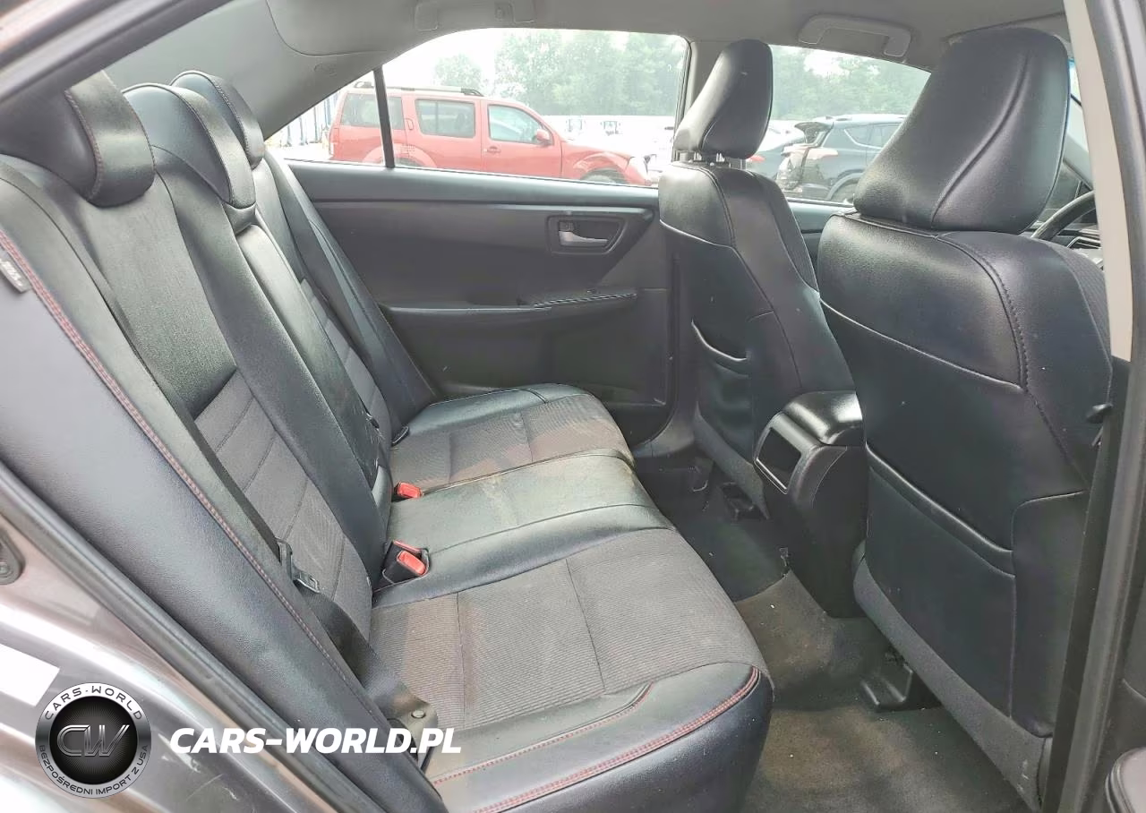 2016 Toyota Camry Se VIN:4T1BF1FK4GU130531 - 10