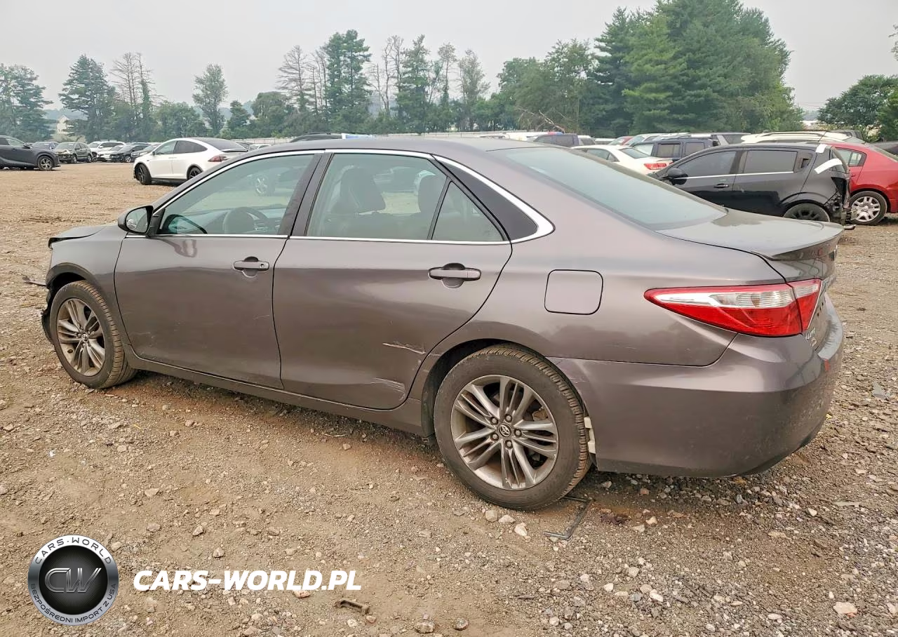2016 Toyota Camry Se VIN:4T1BF1FK4GU130531 - 2