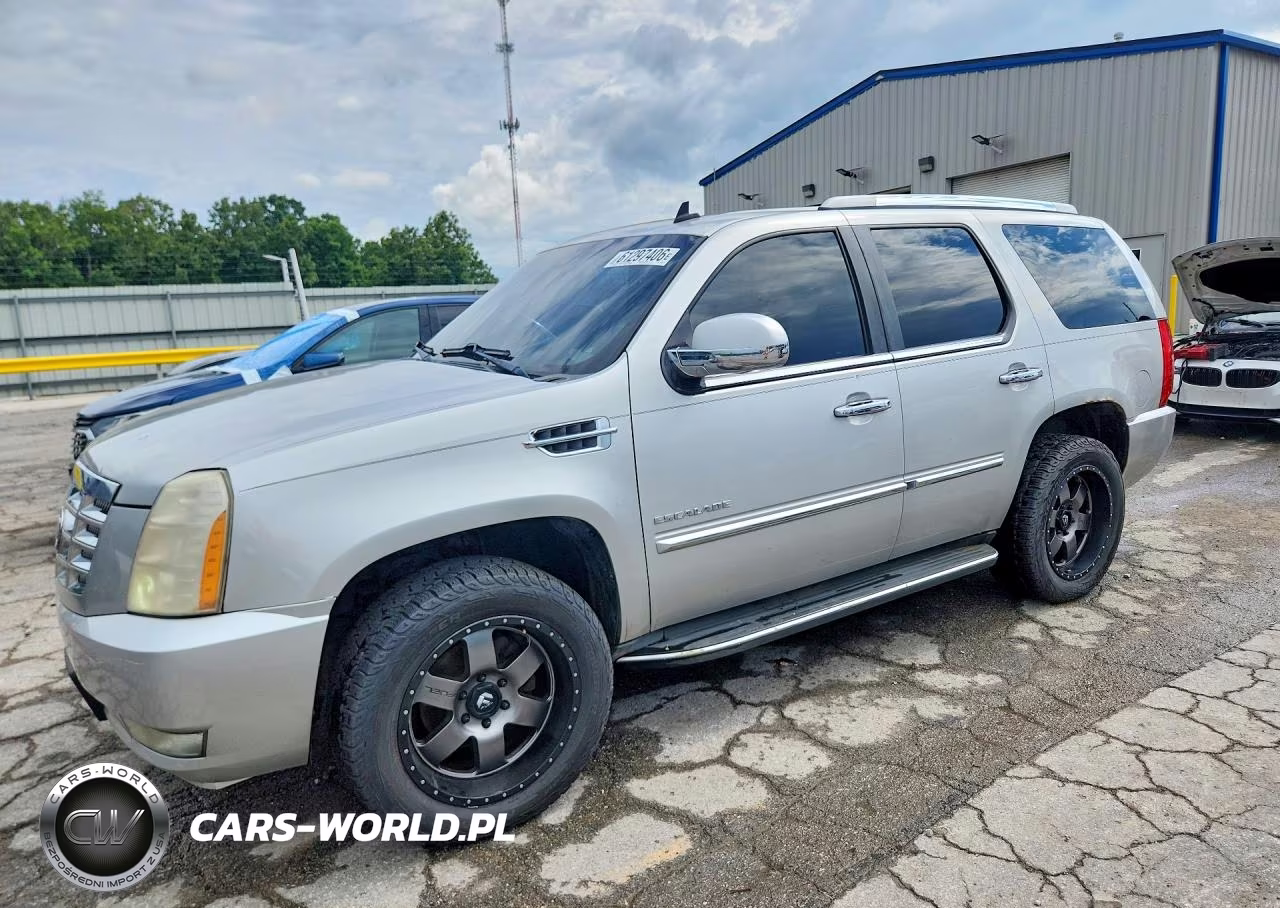 2010 Cadillac Escalade Luxury