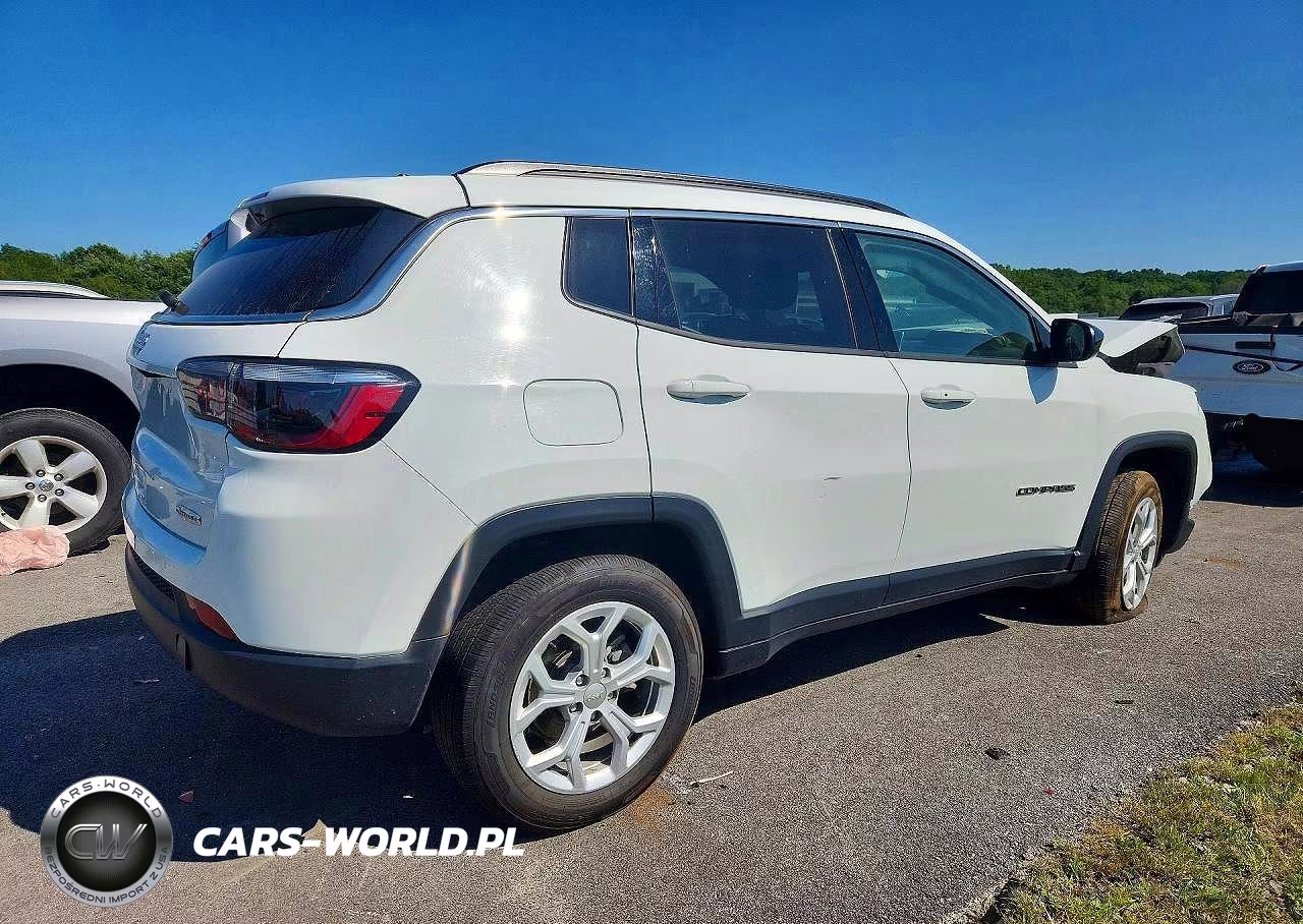 2024 Jeep Compass Latitude VIN:3C4NJDBN9RT138607 - 3