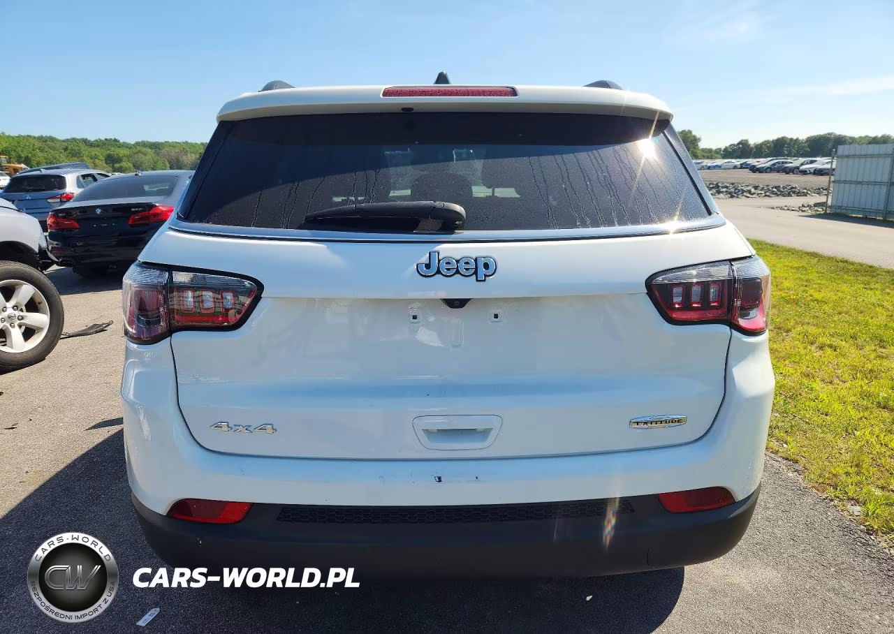 2024 Jeep Compass Latitude VIN:3C4NJDBN9RT138607 - 6