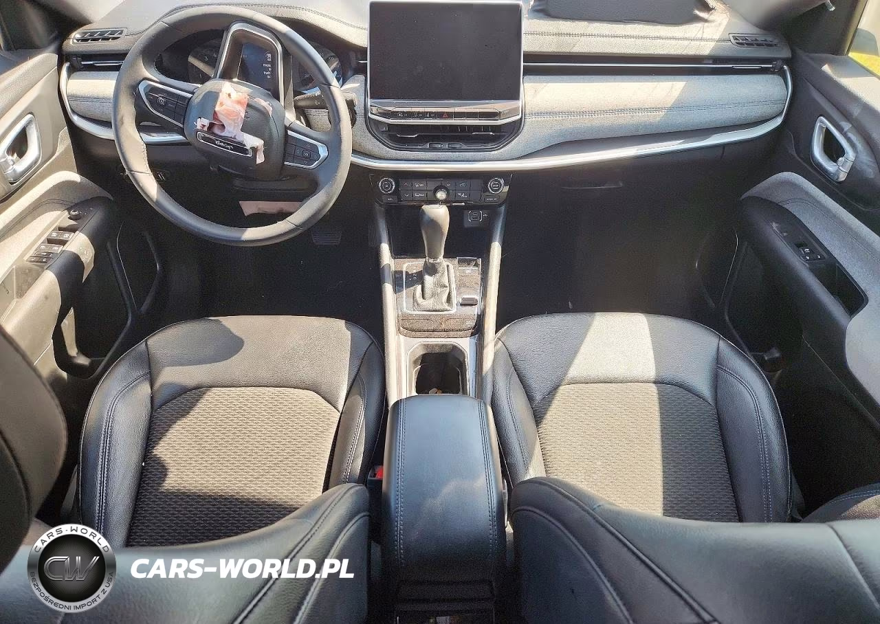 2024 Jeep Compass Latitude VIN:3C4NJDBN9RT138607 - 8