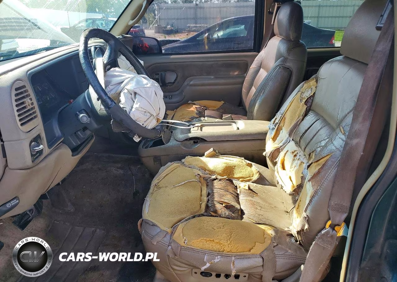 1997 Chevrolet Suburban C1500 VIN:1GNEC16R1VJ317335 - 7