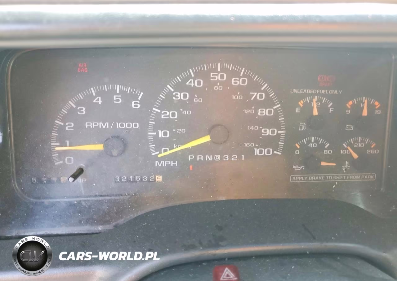 1997 Chevrolet Suburban C1500 VIN:1GNEC16R1VJ317335 - 9