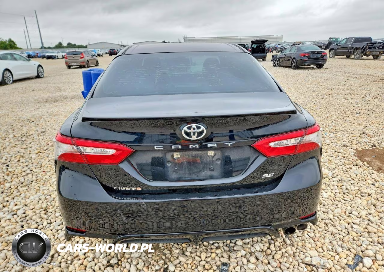 2018 Toyota Camry Se VIN:4T1B11HK4JU085805 - 6
