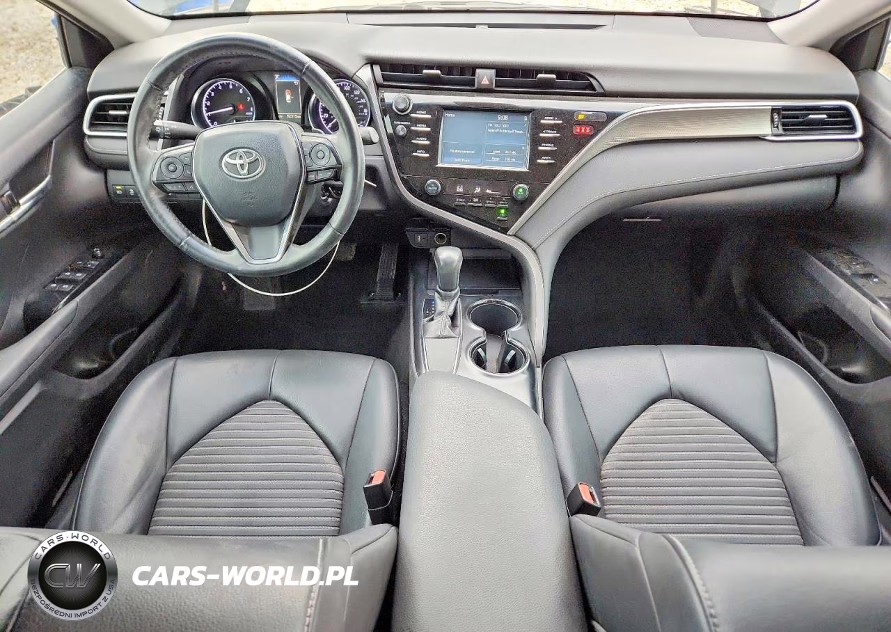 2018 Toyota Camry Se VIN:4T1B11HK4JU085805 - 8