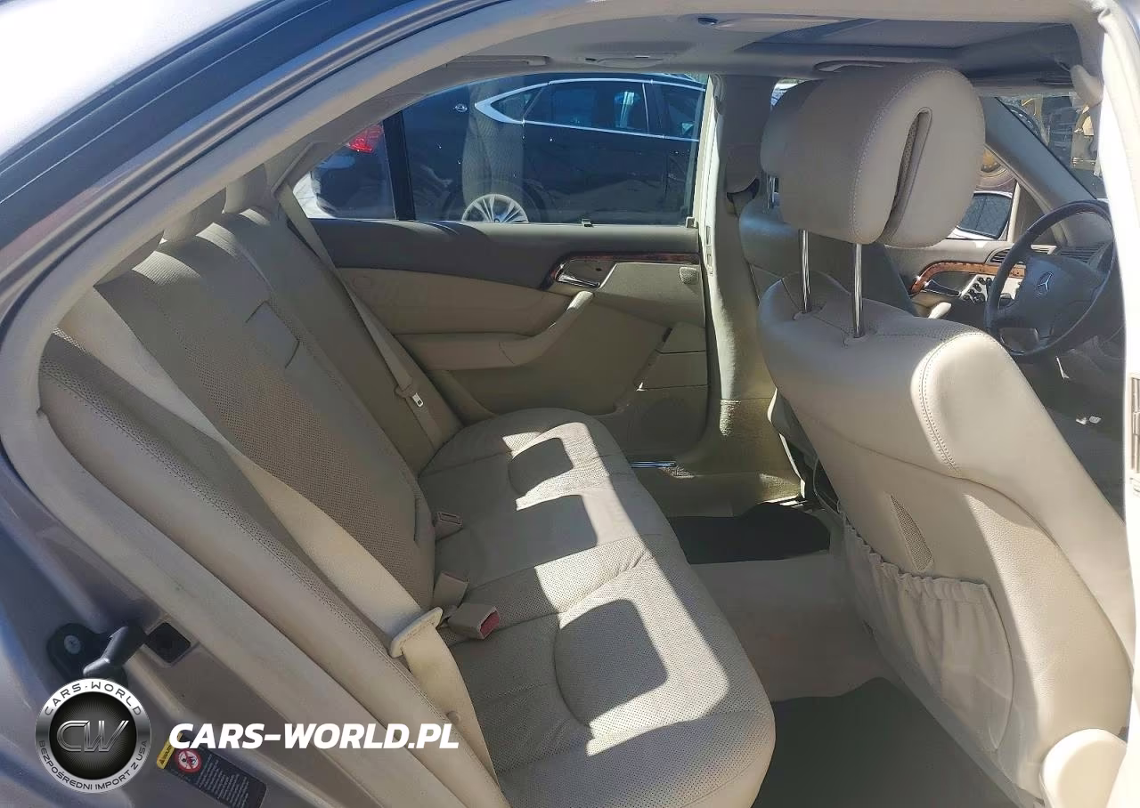 2005 Mercedes-Benz S 500 VIN:WDBNG75J15A452289 - 10