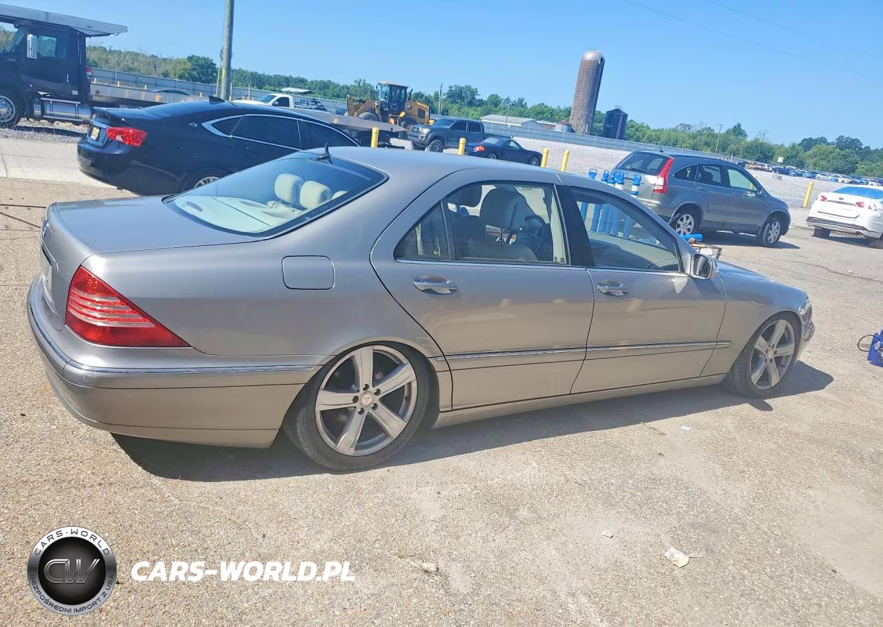 2005 Mercedes-Benz S 500 VIN:WDBNG75J15A452289 - 3