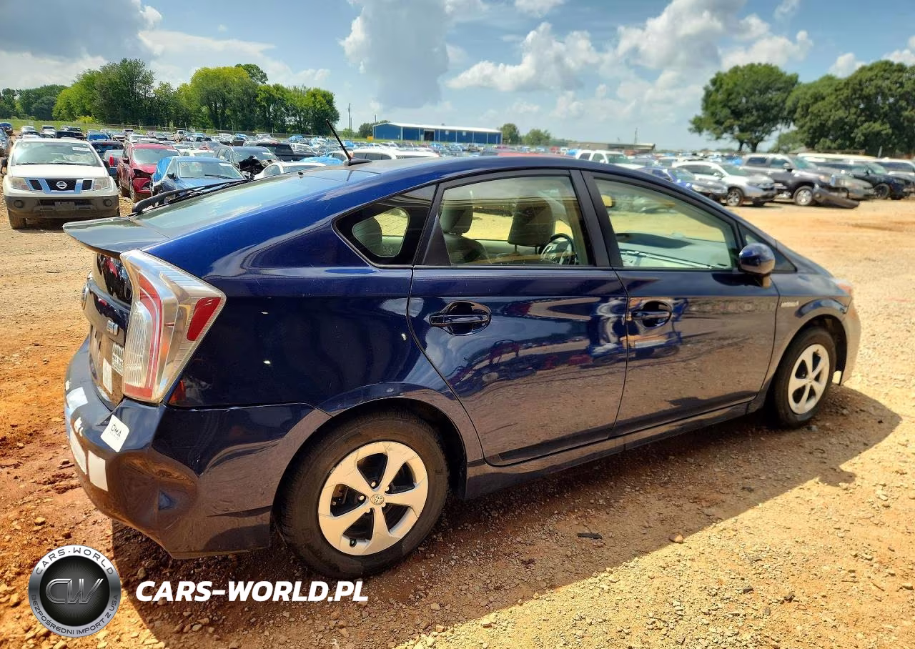2012 Toyota Prius Four VIN:JTDKN3DU2C1606505 - 3