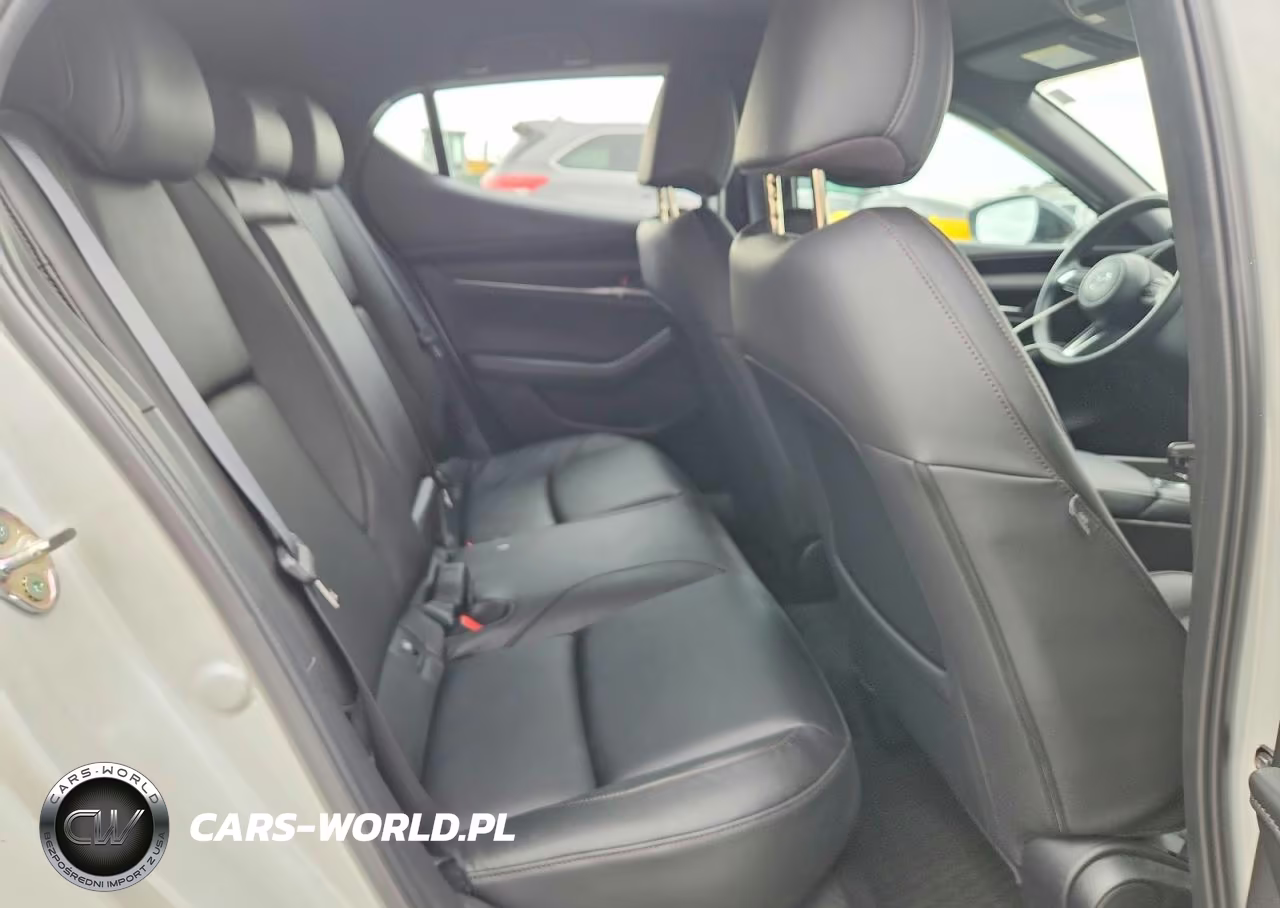 2025 Mazda 3 Select Sport VIN:JM1BPAKM5S1761100 - 10