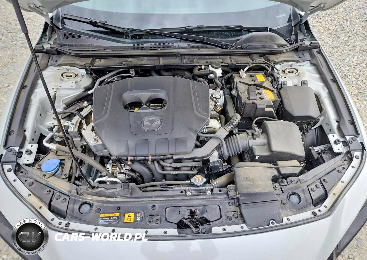 2025 Mazda 3 Select Sport VIN:JM1BPAKM5S1761100 - 11