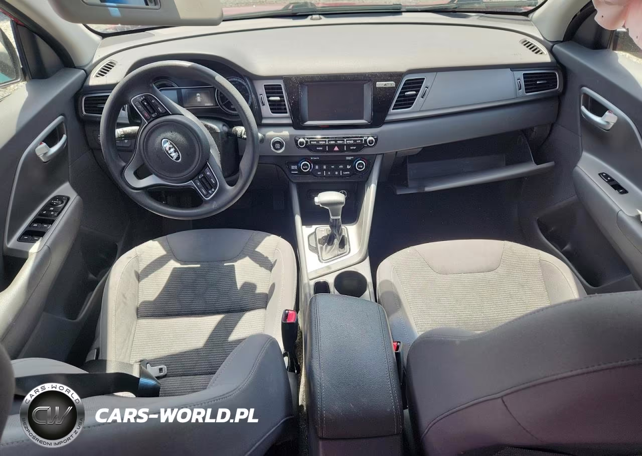 2018 Kia Niro Lx VIN:KNDCB3LC9J5110063 - 8