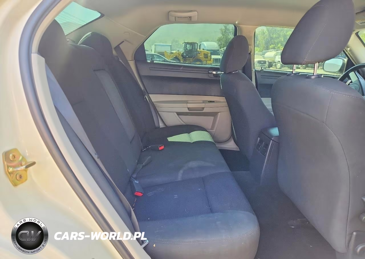 2006 Chrysler 300 VIN:2C3LA43R86H471947 - 10