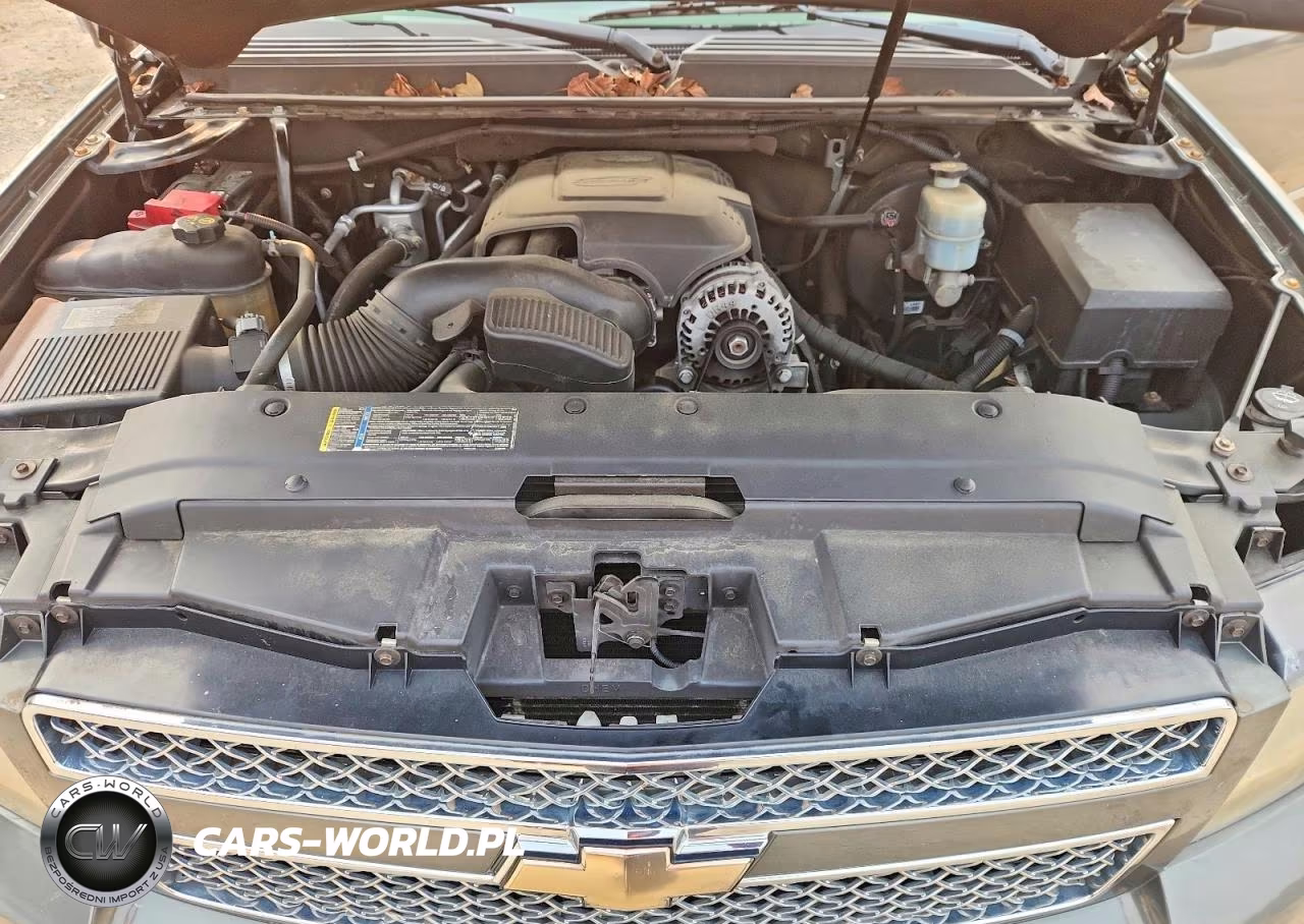 2011 Chevrolet Tahoe K1500 Ltz VIN:1GNSKCE08BR176863 - 12