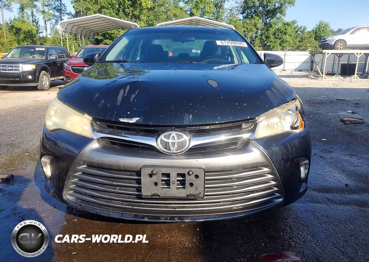 2015 Toyota Camry Le VIN:4T1BF1FK2FU925897 - 5