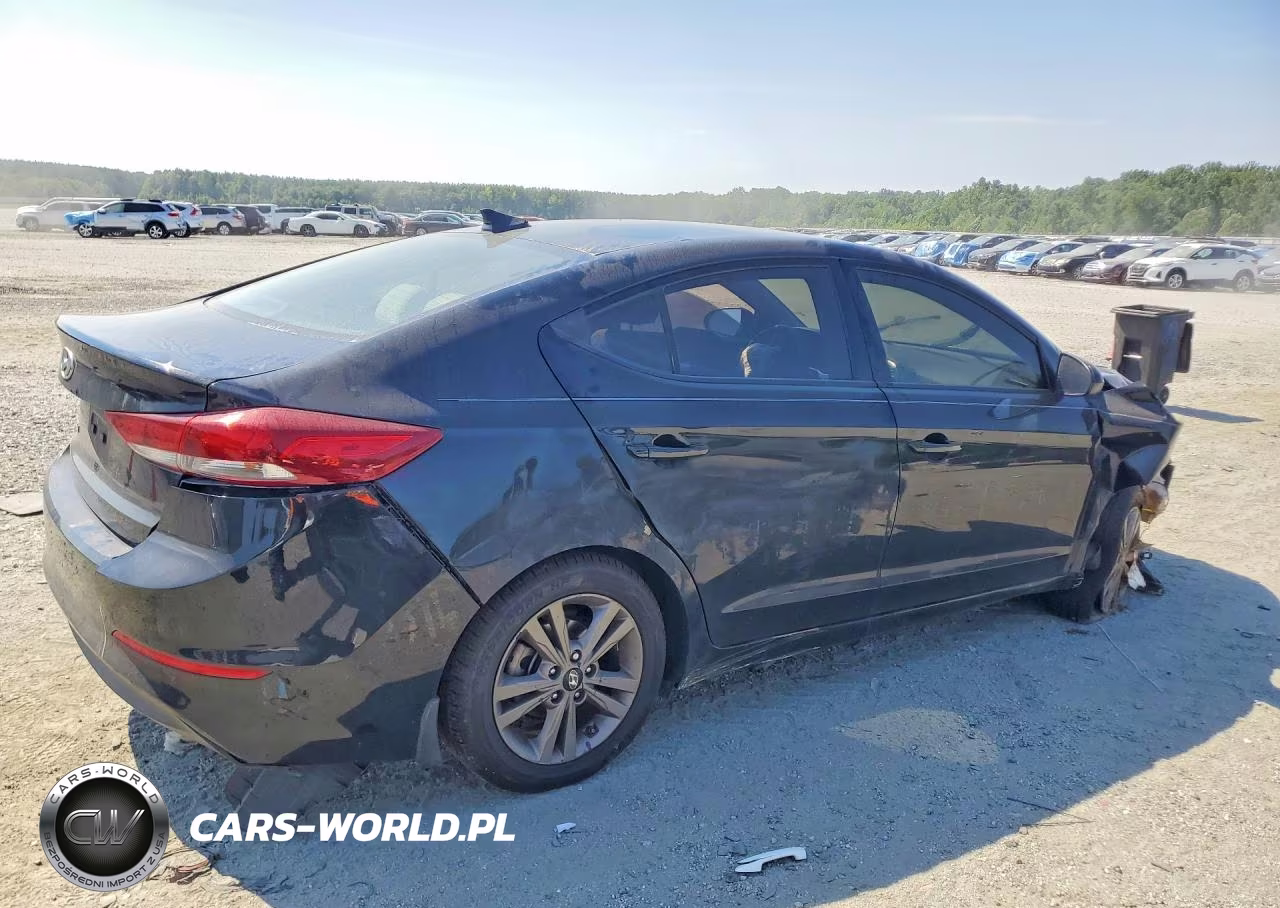 2018 Hyundai Elantra Sel VIN:5NPD84LF9JH311223 - 3