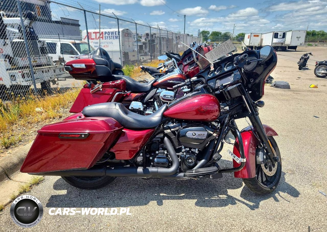 2018 Harley-Davidson Flhxs Street Glide Special