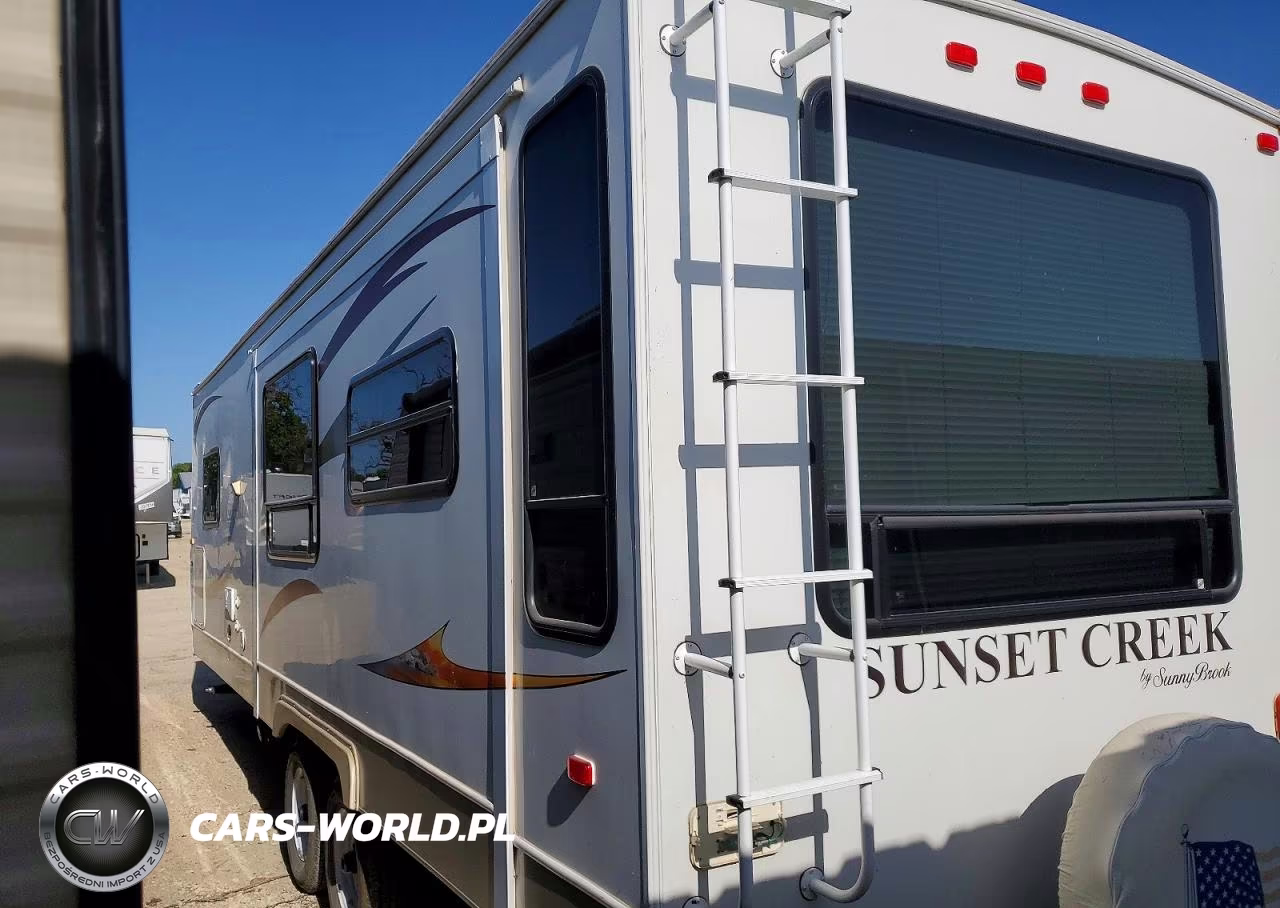 2010 Sunny Brook Sunny Creek Camper VIN:4UBAS0N24A1N83543 - 3