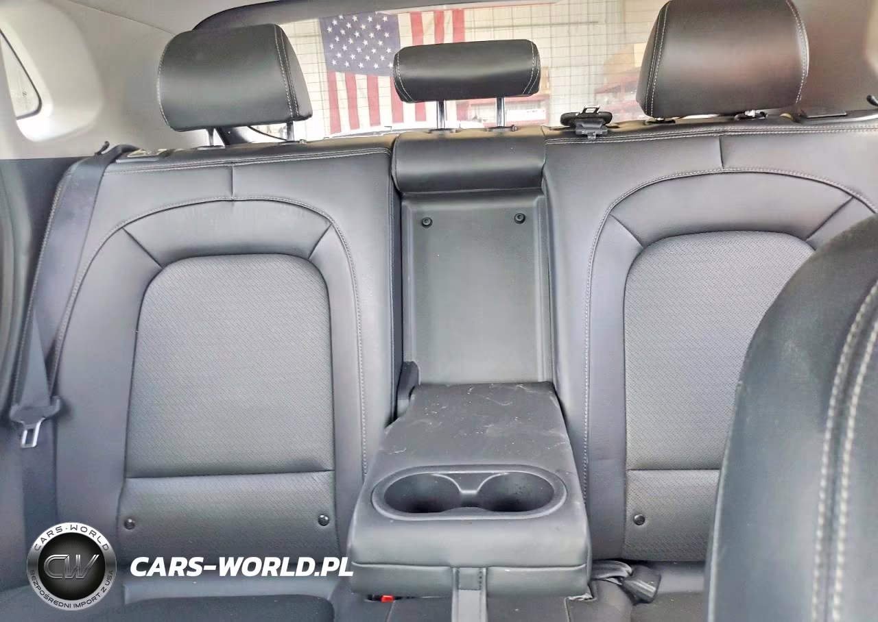 2021 Hyundai Kona Limited VIN:KM8K33A52MU731048 - 10