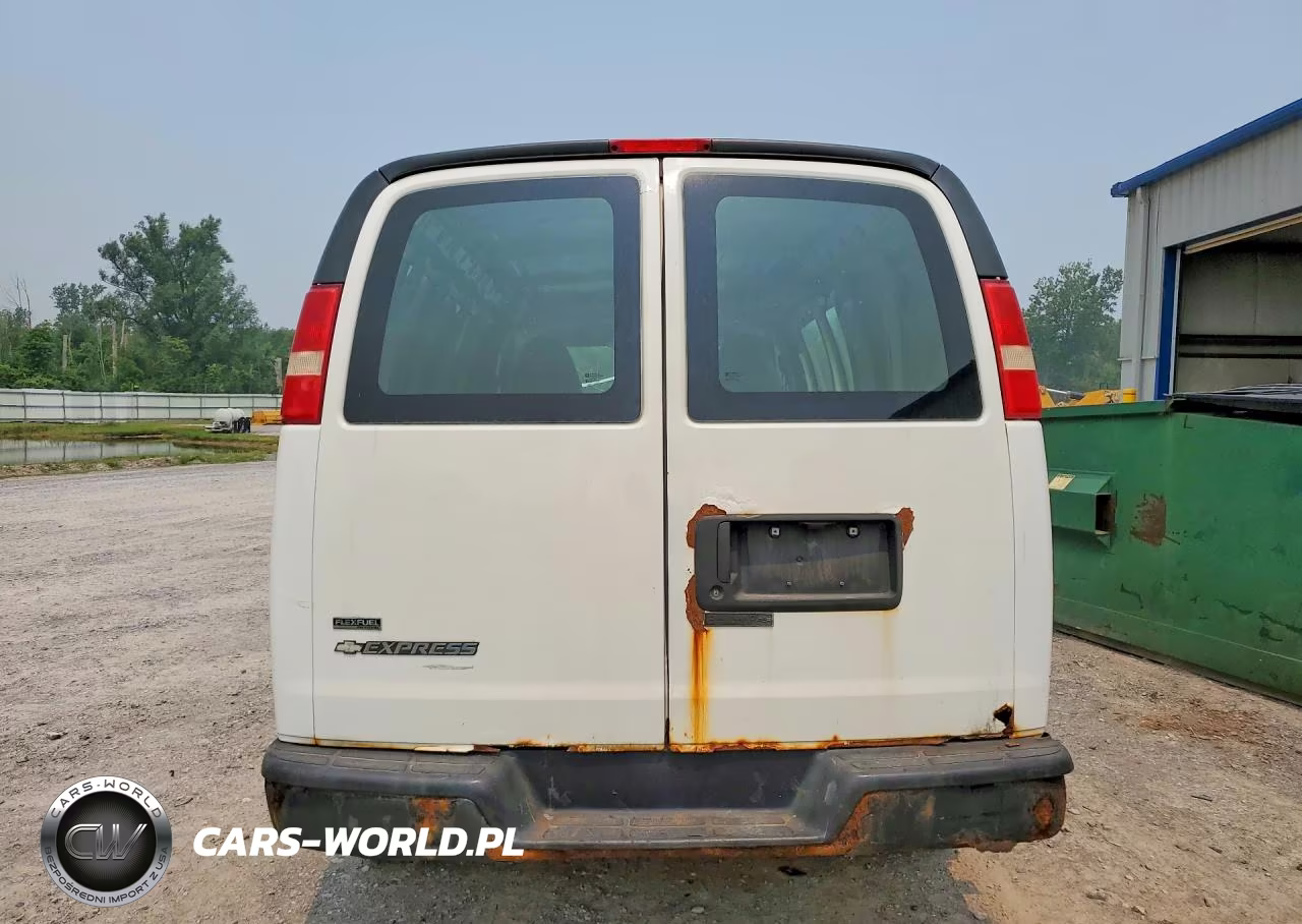 2011 Chevrolet Express G2500 VIN:1GCWGFBA2B1151207 - 6