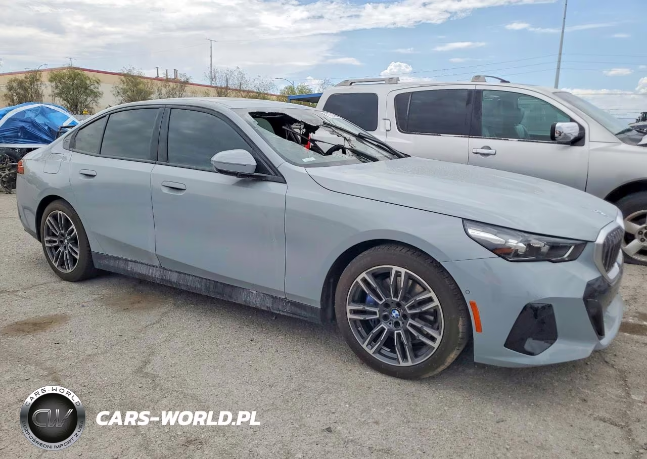 2025 BMW 530 I VIN:WBA43FJ08SCU38421 - 4