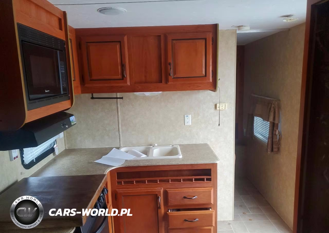 2010 Forest River Catalina Camper VIN:5ZT2CATB7AA007735 - 5