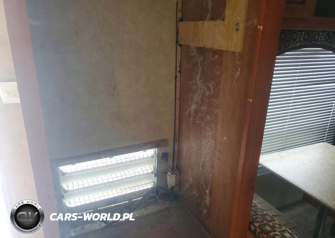 2010 Forest River Catalina Camper VIN:5ZT2CATB7AA007735 - 9