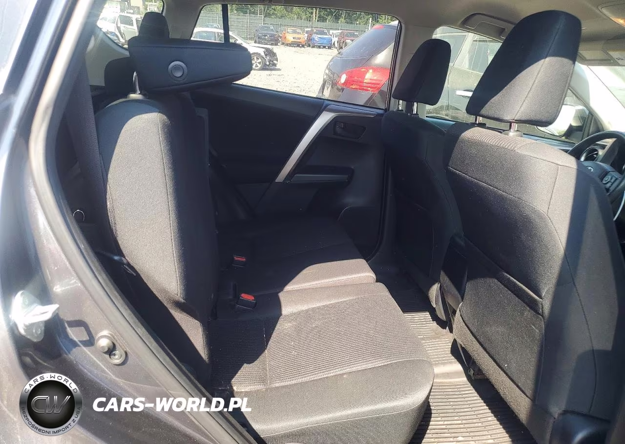 2018 Toyota Rav4 Le VIN:JTMBFREV8JJ196846 - 11