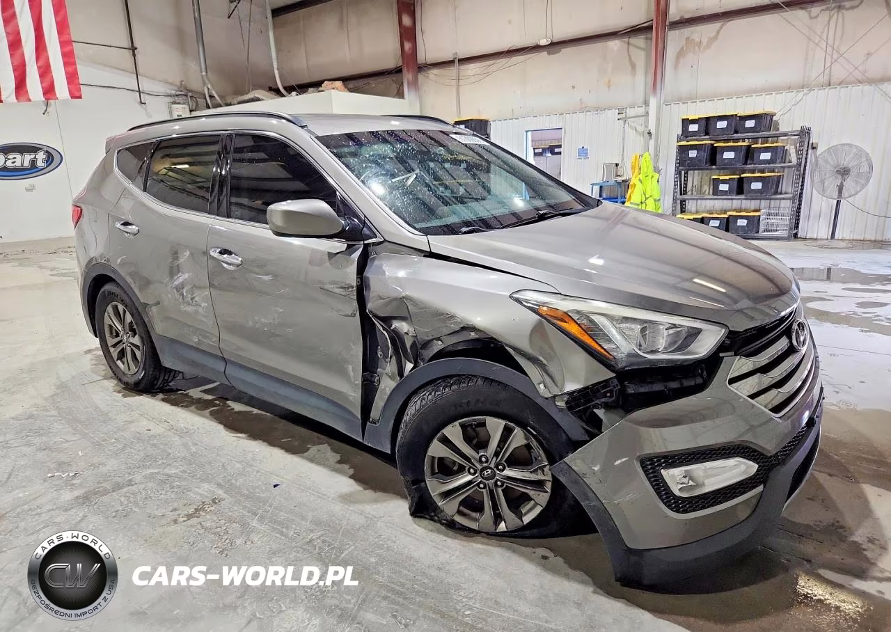 2015 Hyundai Santa Fe Sport 2.4L VIN:5XYZUDLB5FG261868 - 4