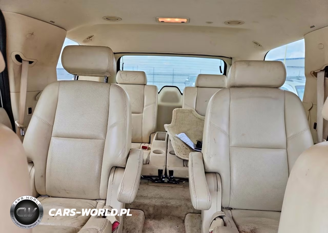 2007 Cadillac Escalade Luxury VIN:1GYFK63887R145327 - 10