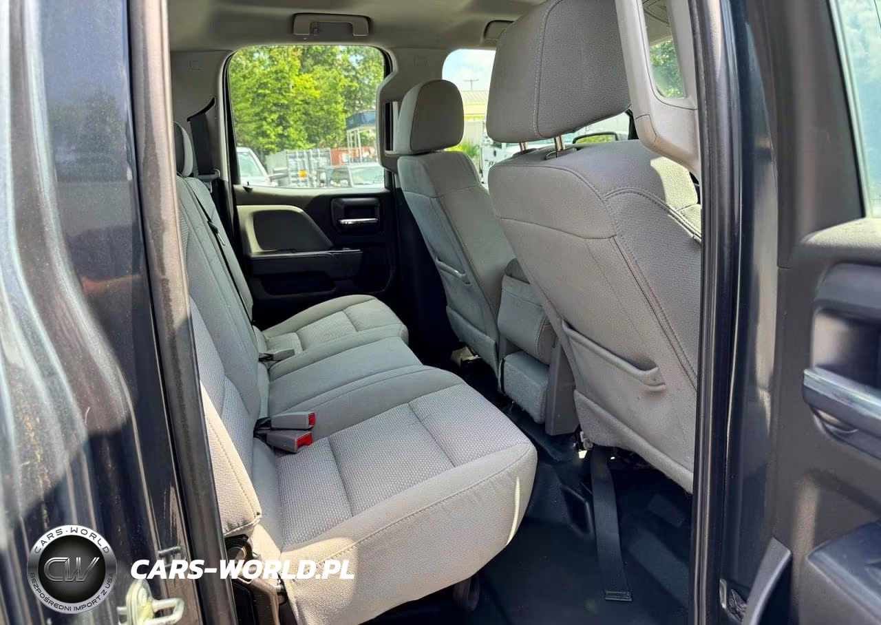 2018 Chevrolet Silverado C1500 VIN:1GCRCNEH9JZ152690 - 10