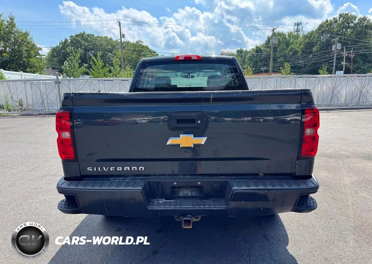 2018 Chevrolet Silverado C1500 VIN:1GCRCNEH9JZ152690 - 5