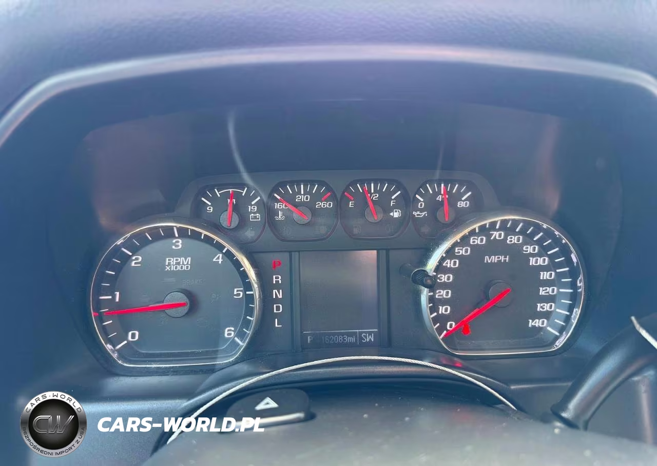2018 Chevrolet Silverado C1500 VIN:1GCRCNEH9JZ152690 - 8