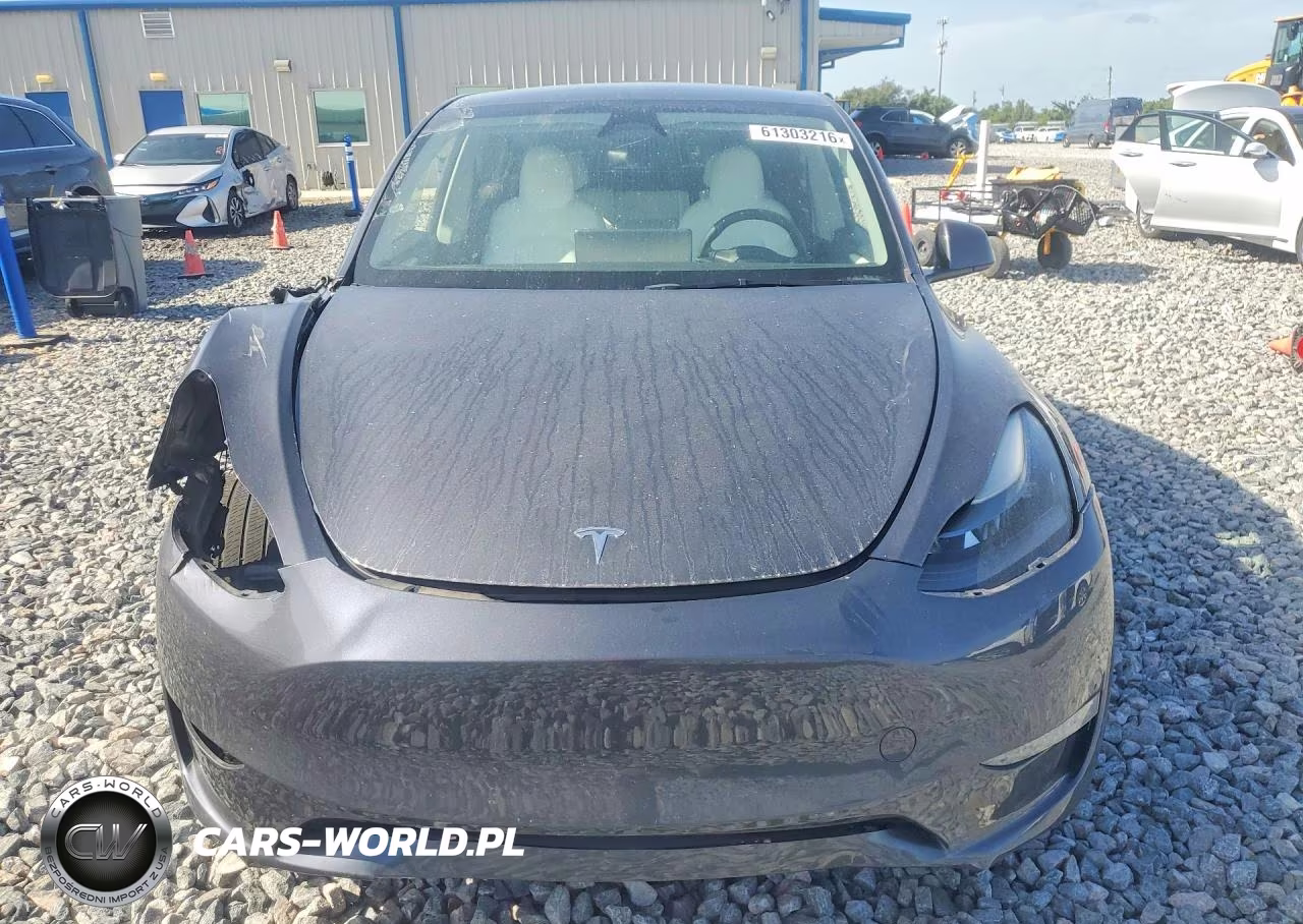 2023 Tesla Model Y VIN:7SAYGDEE5PA204766 - 5
