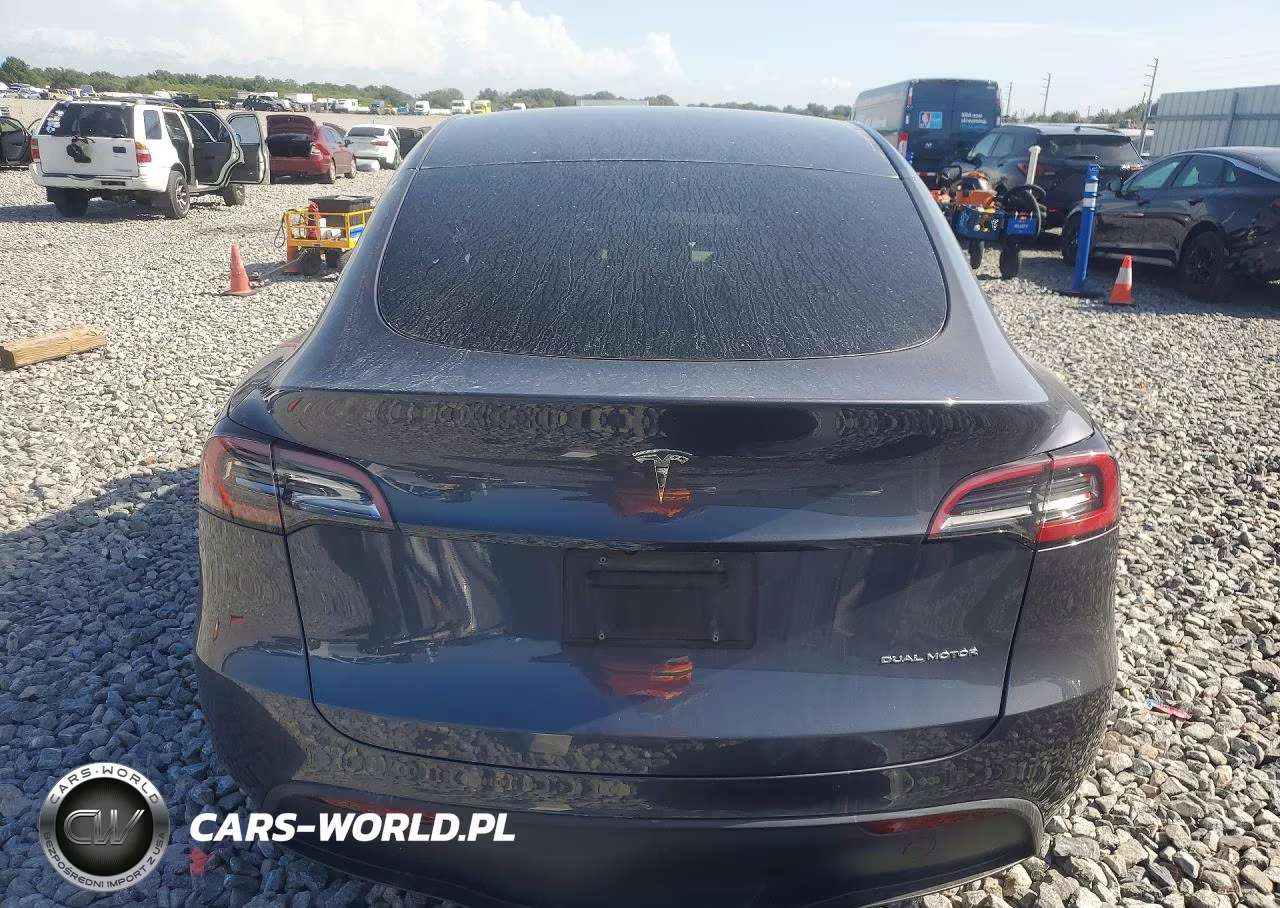 2023 Tesla Model Y VIN:7SAYGDEE5PA204766 - 6