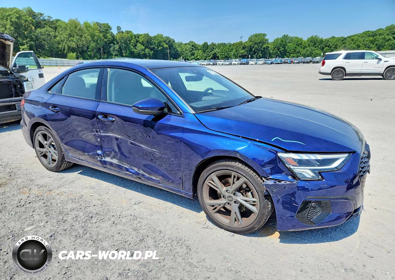 2024 Audi A3 Premium Plus VIN:WAUHUDGY5RA086873 - 4