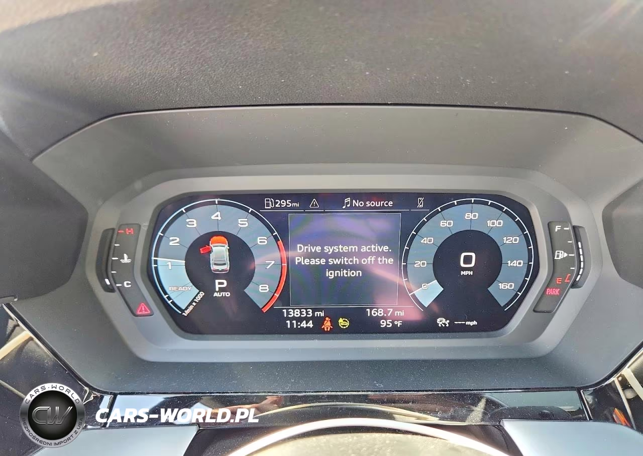 2024 Audi A3 Premium Plus VIN:WAUHUDGY5RA086873 - 9
