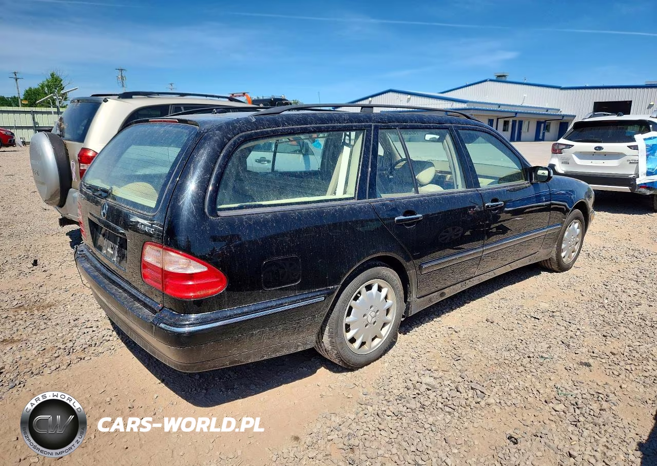 2002 Mercedes-Benz E 320 4Matic VIN:WDBJH82J72X083095 - 3