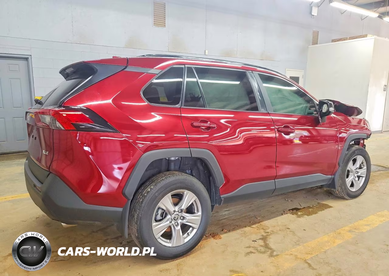 2025 Toyota Rav4 Xle VIN:2T3W1RFV0SW375352 - 3
