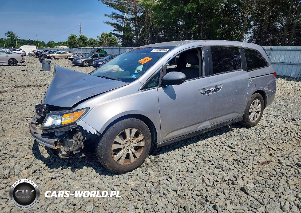 2016 Honda Odyssey Se – zdjęcie 1 z 13