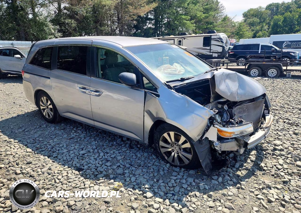 2016 Honda Odyssey Se VIN:5FNRL5H33GB159228 - 4