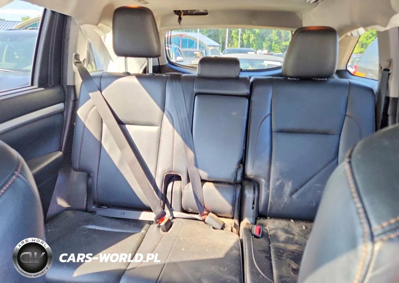 2019 Toyota Highlander Xle VIN:5TDJZRFH4KS983194 - 10
