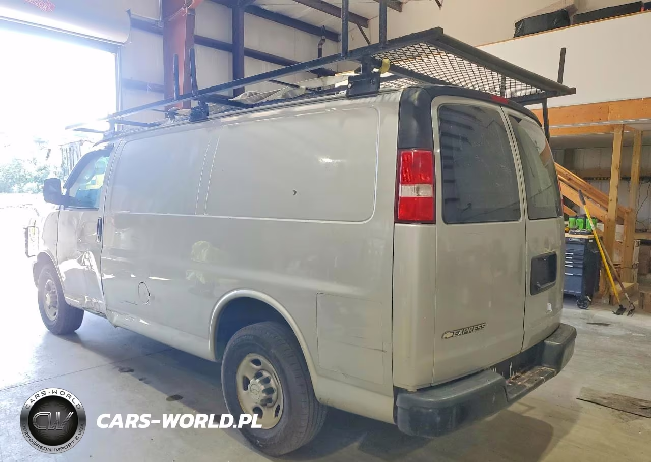 2017 Chevrolet Express G2500 VIN:1GCWGAFF2H1130102 - 2
