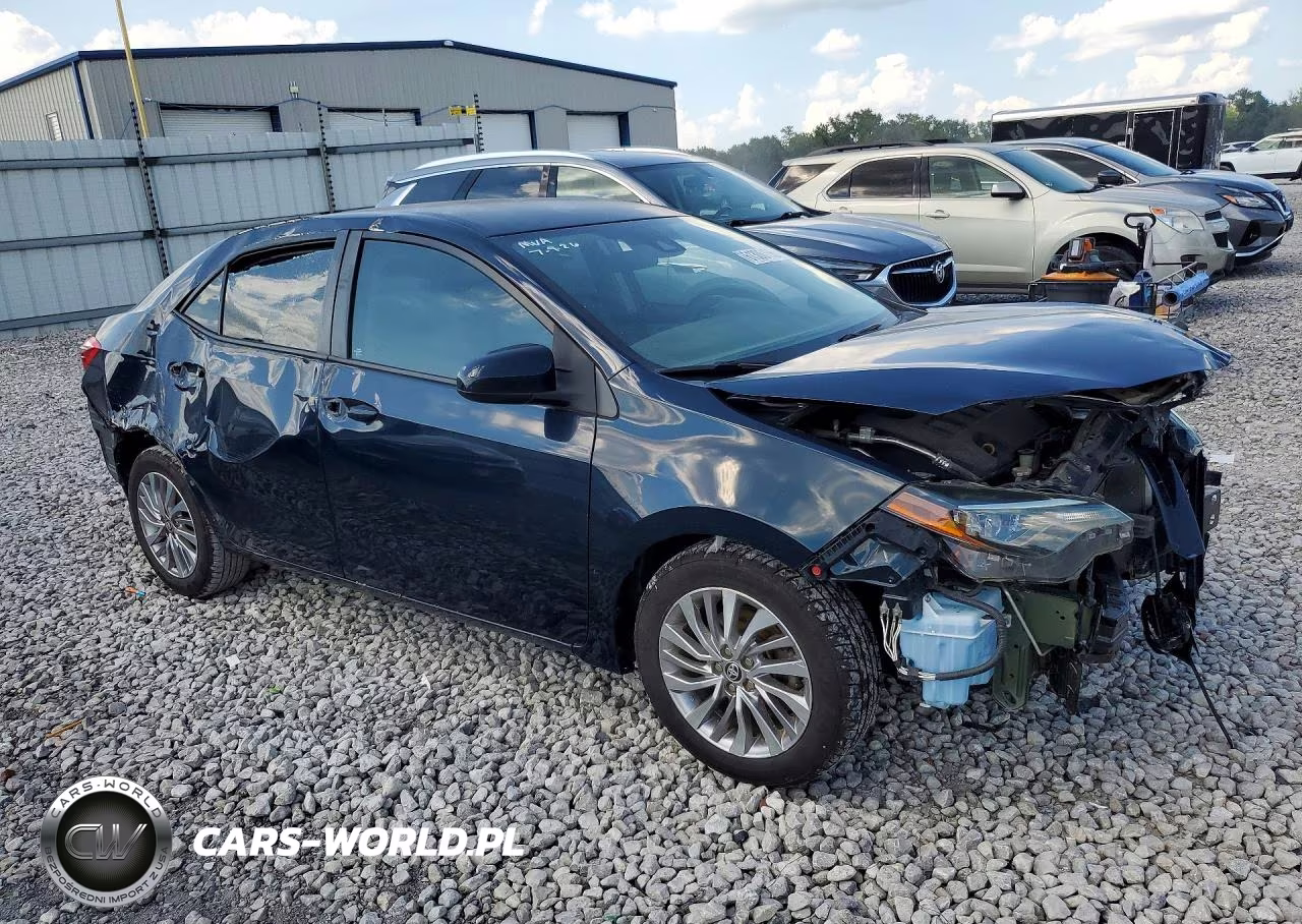 2017 Toyota Corolla Le VIN:5YFBURHE3HP686568 - 4